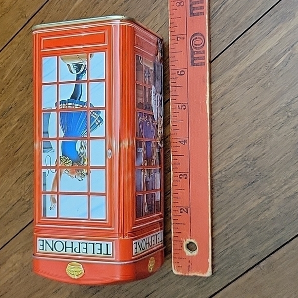 Vintage Churchill's Red Kiosk Telephone Booth Collectible Bank Tin - Picture 7 of 10
